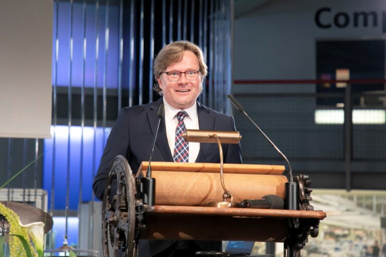 Jan vom Brocke wird Präsident der Association for Information Systems (AIS)